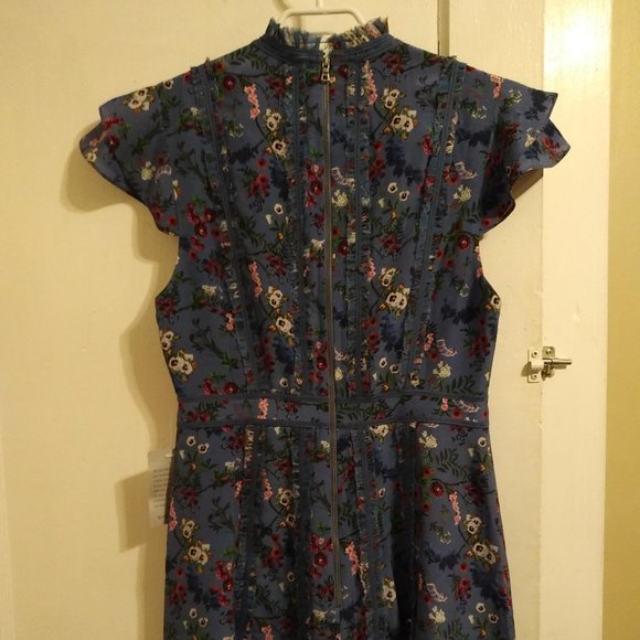 Alice + Olivia Blue Floral Dress - Picture 4 of 7